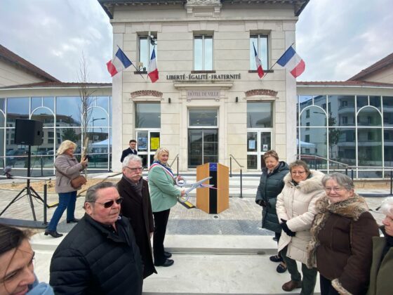 Partage et convivialité durant l’inauguration du parvis de l’hôtel de ville