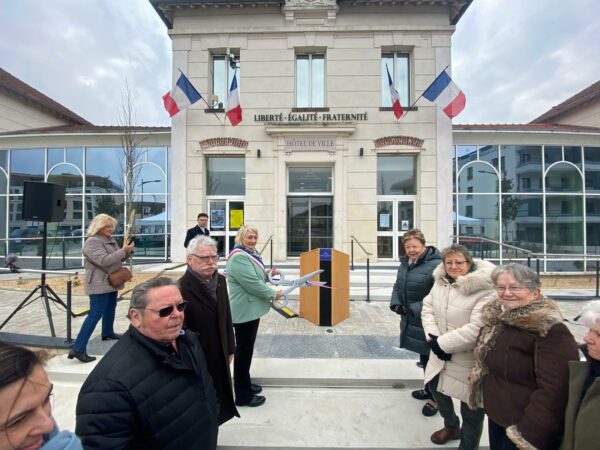 Parvis